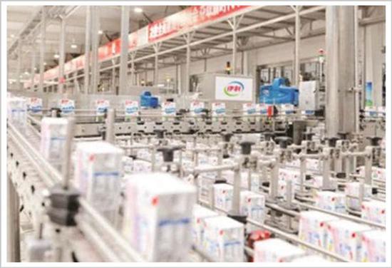 老首富劉永好再掀新戰(zhàn)爭 發(fā)力低溫鮮奶行業(yè)，與巨頭間必有一戰(zhàn)